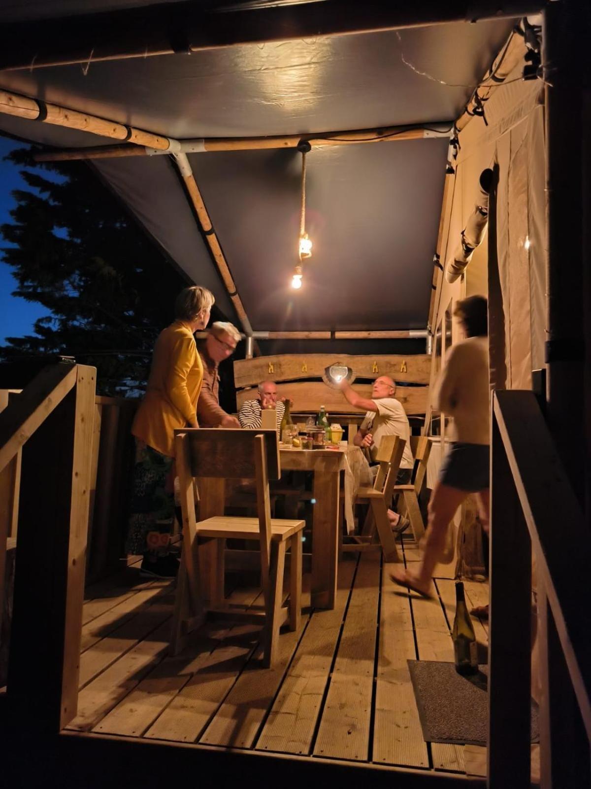 Camping Paradis Le Moulin Des Oies Belz Dış mekan fotoğraf