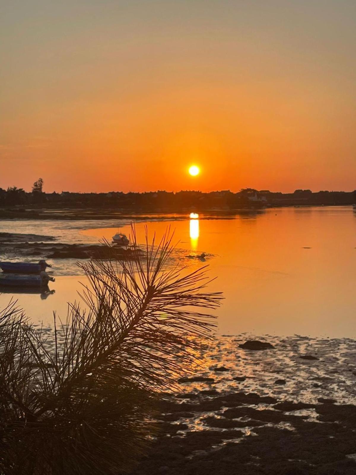 Camping Paradis Le Moulin Des Oies Belz Dış mekan fotoğraf